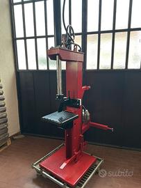 spaccalegna verticale 14 ton