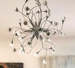 Lampadario con sfere in cristallo