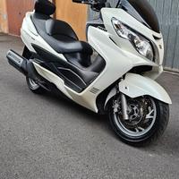 Burgman 400 K7
