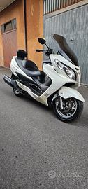 Burgman 400 K7