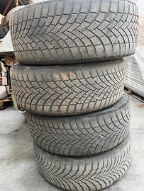 4 gomme 195/45 16