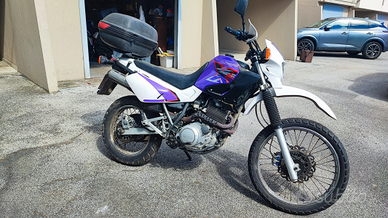 Xt 600 e