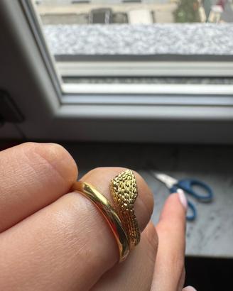 raro anello  donna serpente nuovo