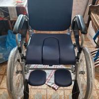 Carrozzina per disabili con Comoda