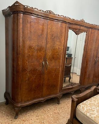 Armadio vintage stile Chippendale