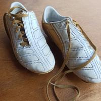 scarpe da calcio kipsta per bambini