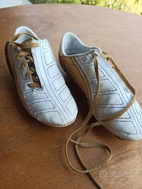 scarpe da calcio kipsta per bambini