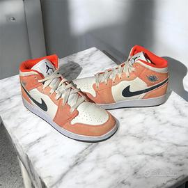 Nike Air Jordan 1 mid