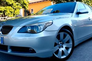BMW 530D TOURING UNICA NEL WEB