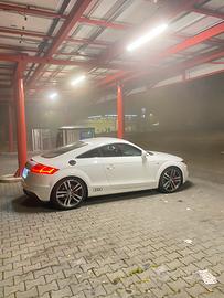 TT 2.0 tdi 2010 2 serie