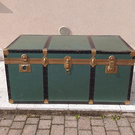Baule vintage antico
