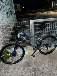 bicicletta rockrider st530