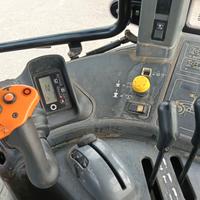 Trattore new holland tm155