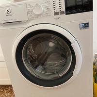 Lavatrice per pezzi di ricambio