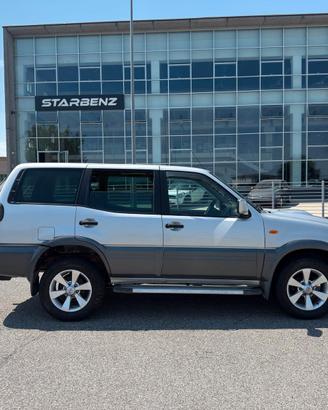 Terrano 2 3000