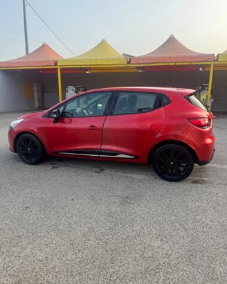 Renault Clio 1.6