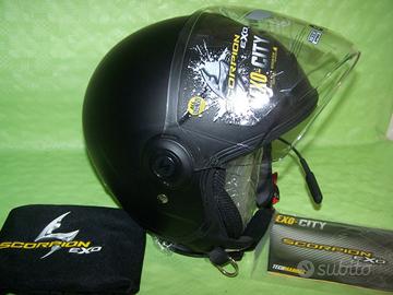 Casco Jet Scorpion con Auricolare Bluetooth