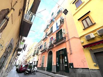 MONOLOCALE A TORRE DEL GRECO