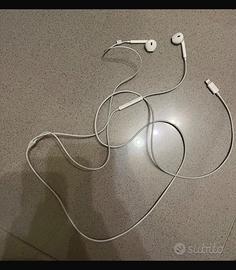 Cuffie EarPods connettore Lightning