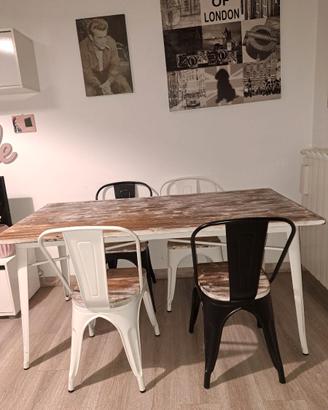 Tavolo e sedie legno stile industriale