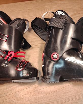 scarponi sci Nordica Dobermann gp 120