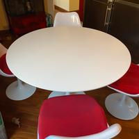 Tavolo tondo 4 posti  Knoll saarinen imitazione