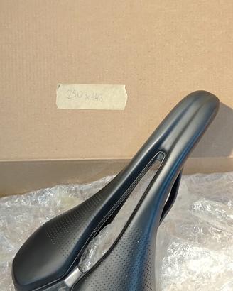 Sella Specialized Romin Evo 143