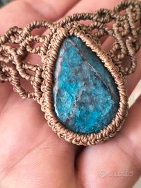 Girocollo macrame con Apatite 