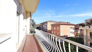 3 LOCALI A REGGIO NELL'EMILIA