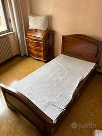 Letto singolo in legno