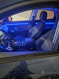 Jaguar e-pace ibrida-benzina