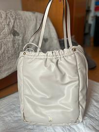 Borsa media di victoria’s Secret