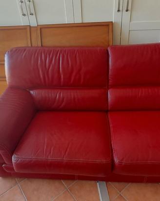 divano 2 posti in cuoio rosso bordeaux
