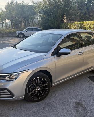 Golf 8