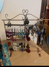 50 orecchini