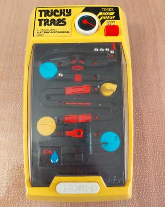 Raro giocattolo Tricky Traps funzionante