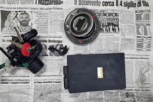 KIT CHIAVI E CENTRALINA R1 2009 ,MODELLO 07/08