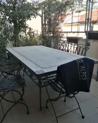 Tavolo esterno terrazzo o giardino  ferro battuto