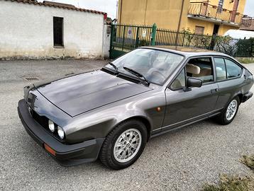 ALFA ROMEO Alfetta GT/GTV - 1983