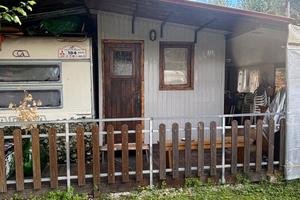 Casetta al mare,campeggio Iron Gate ,Sarzana