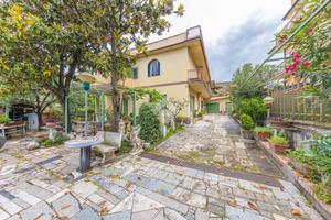 PALAZZINA A ROMA
