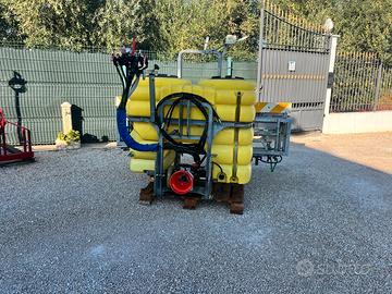 BOTTE USATA PROJET 600 LT CON BARRA IDRAULICA 12 M