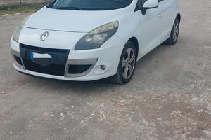 "Renault Scenic 1.5 dCi 2011 - Sempre Tagliandata 