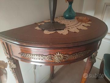 mobiletto salotto mezzaluna con sedie