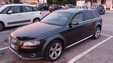 Audi A4 Allroad 3.0 V6 tdi Advanced S-tronic