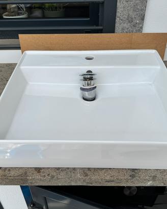 Lavabo nuovo completo di piletta