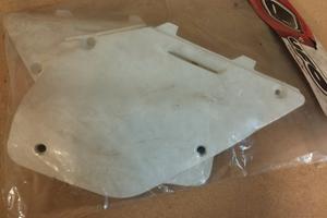 Fianchetti posteriori Suzuki RM