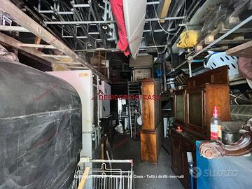 Locale, Tommaso Natale, Palermo.