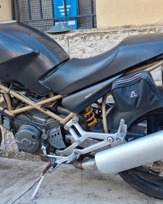 Ducati monster dark 600