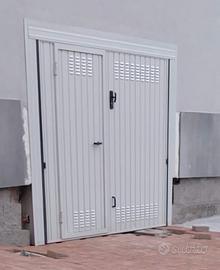 Porta basculante box motorizzata 234x181